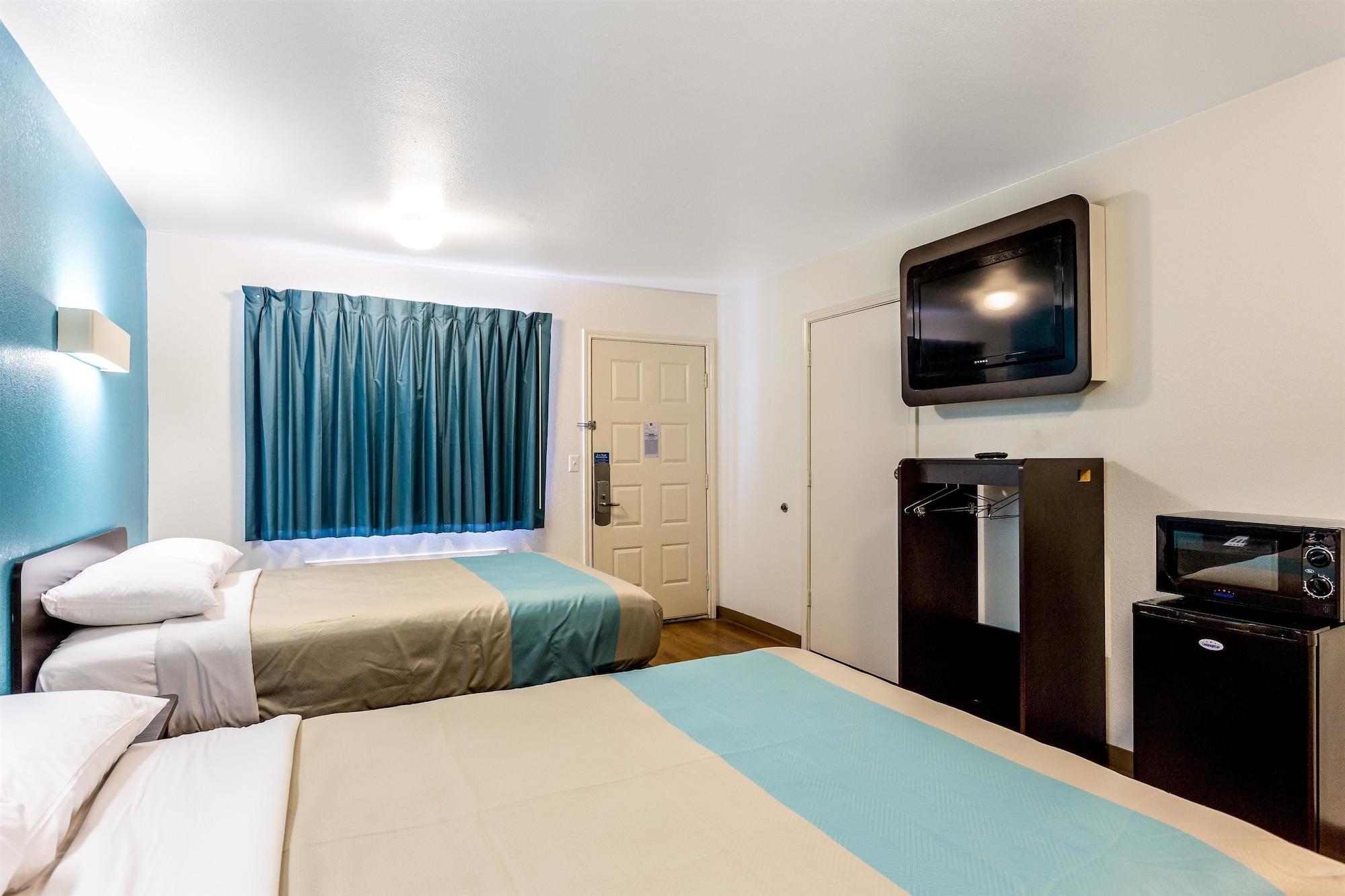 Motel 6-Bryan, Tx - College Station Bagian luar foto
