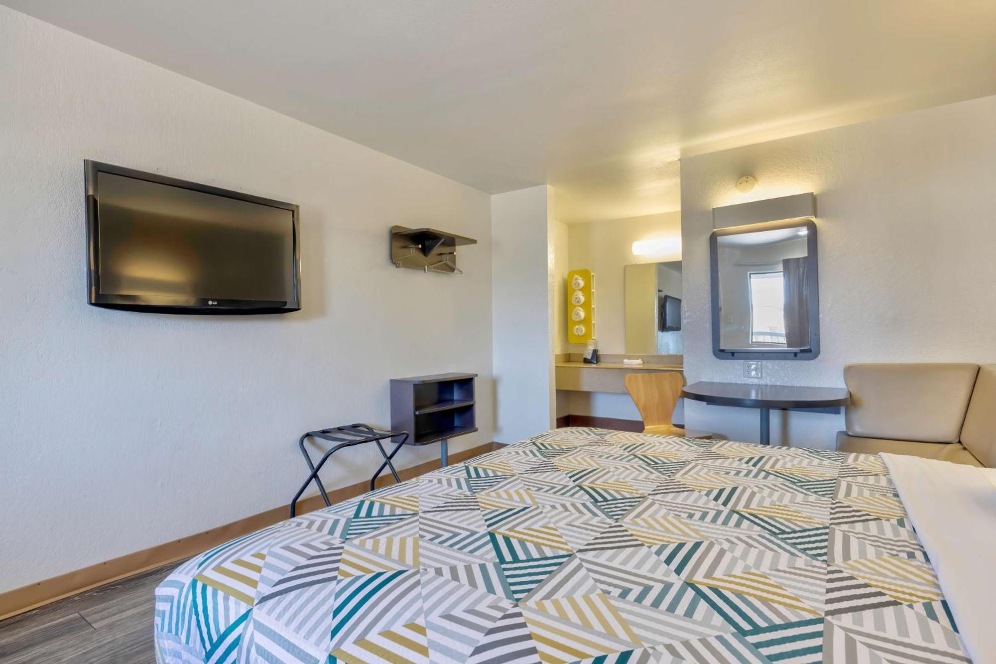 Motel 6-Bryan, Tx - College Station Bagian luar foto
