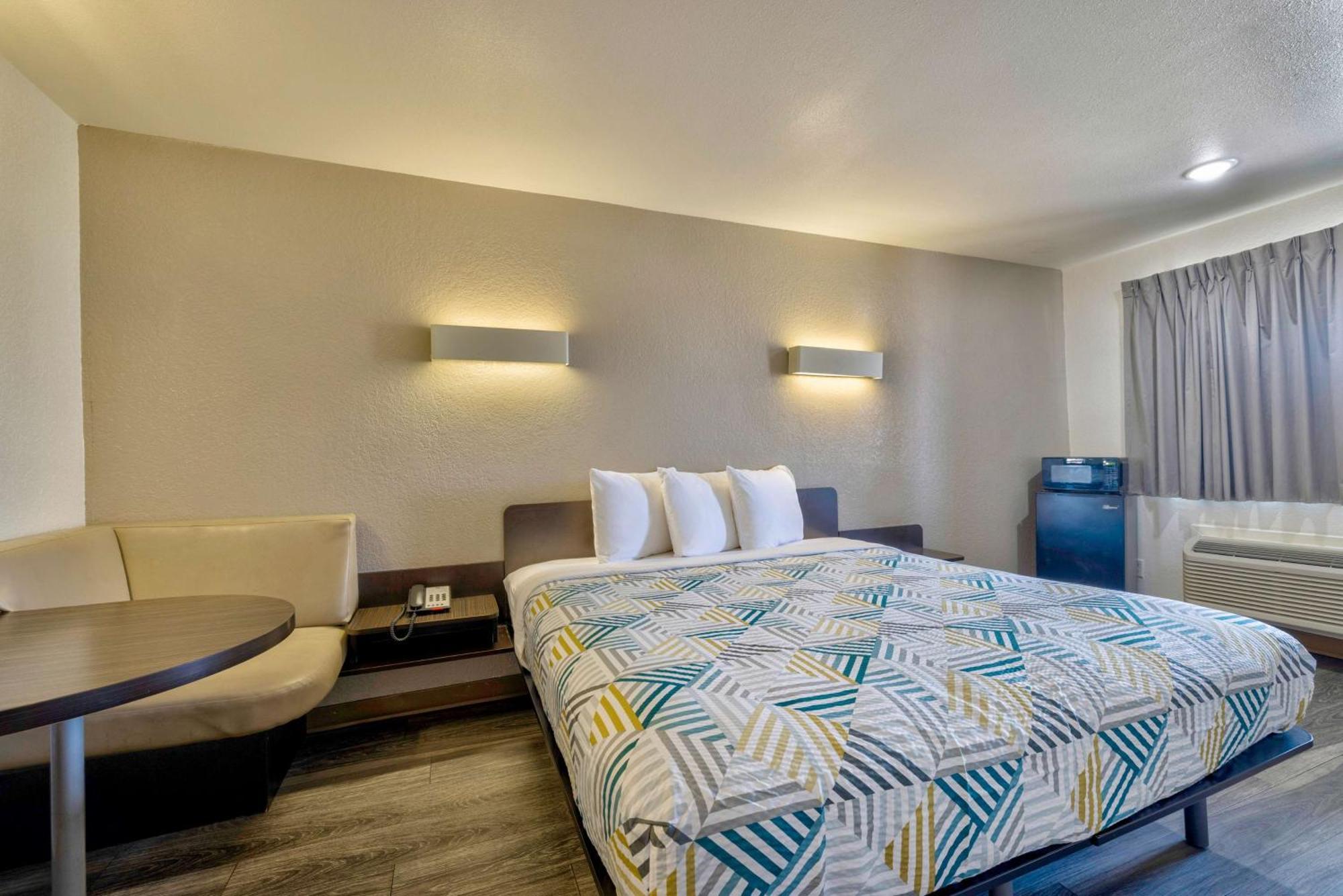 Motel 6-Bryan, Tx - College Station Bagian luar foto