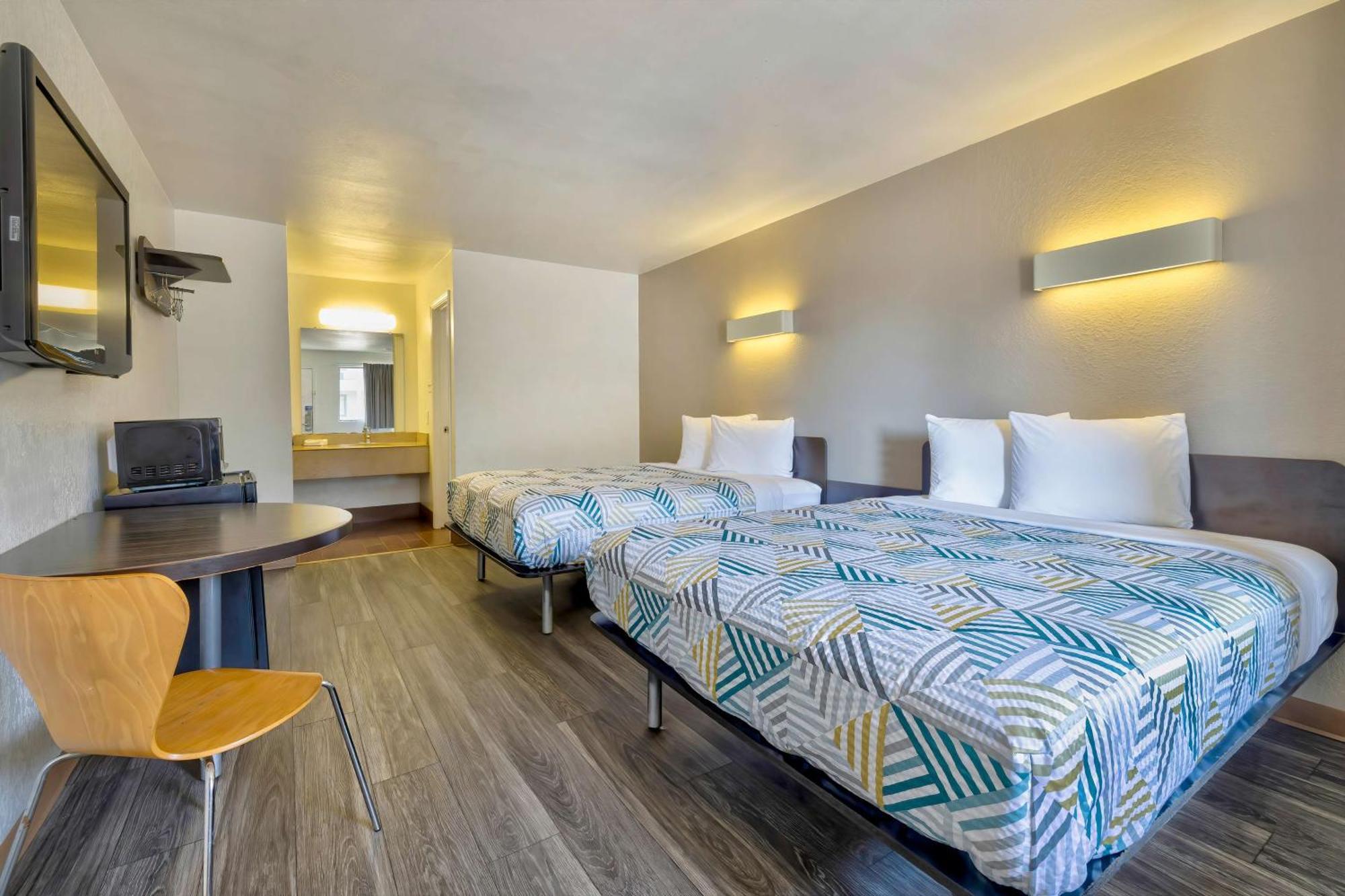 Motel 6-Bryan, Tx - College Station Bagian luar foto