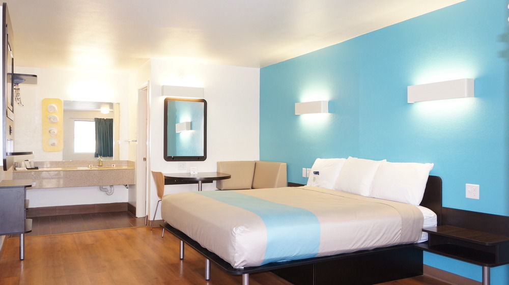 Motel 6-Bryan, Tx - College Station Bagian luar foto