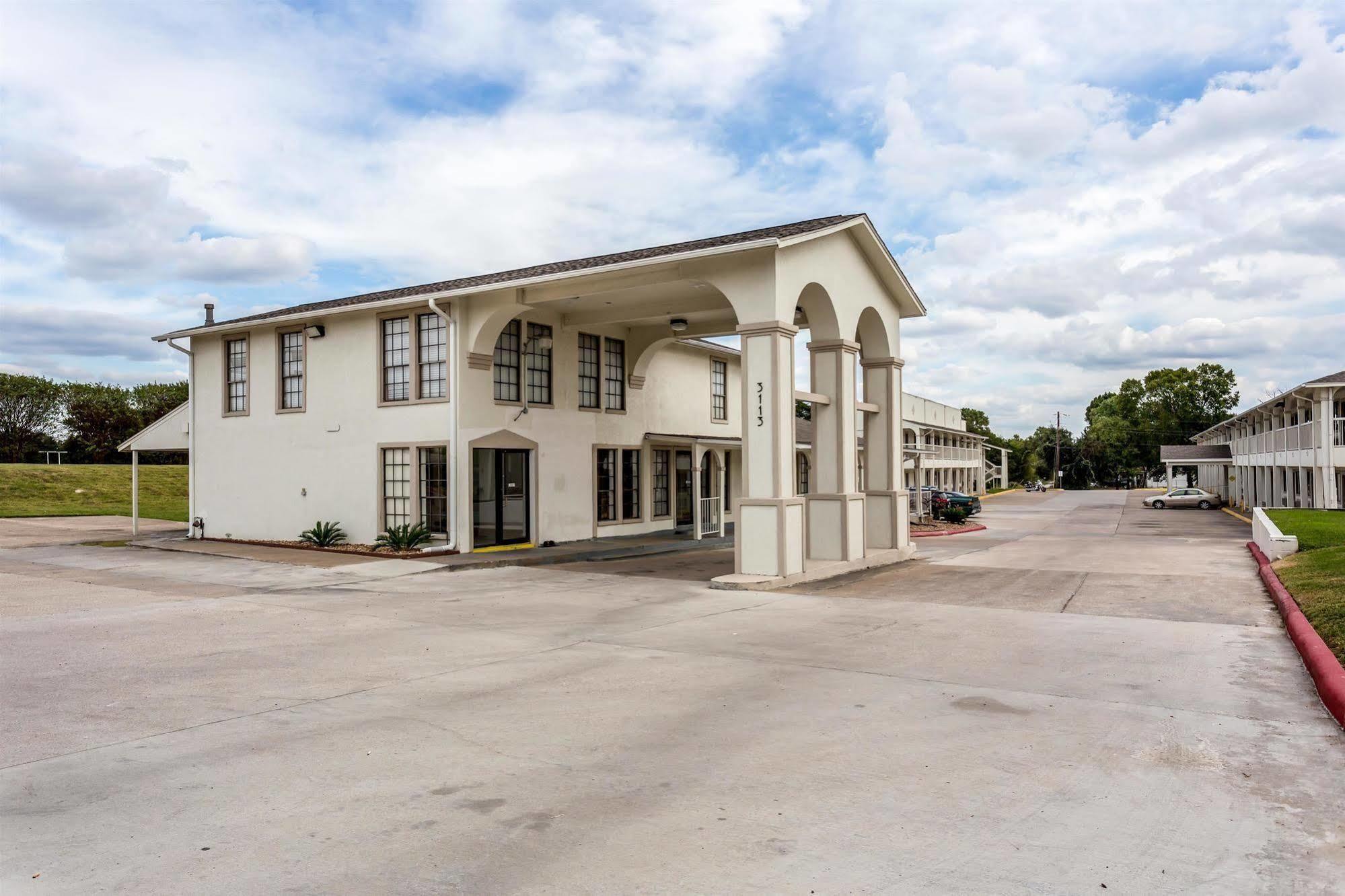 Motel 6-Bryan, Tx - College Station Bagian luar foto